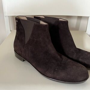 Brown suede ankle boots size 38